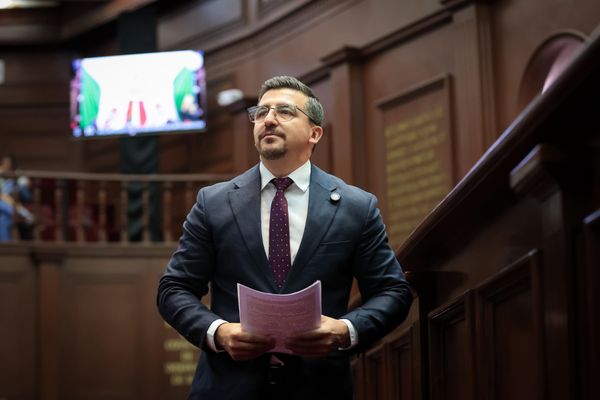 Toño Mendoza impulsa reformas para fortalecer la movilidad sustentable y la protección ambiental en Michoacán