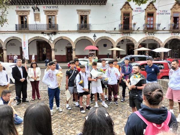 La técnica 24 de Pátzcuaro, representó a Michoacán